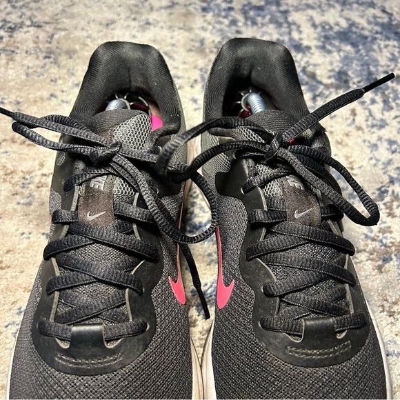 Nike Revolution 6 Black & Pink Running Lace-Up Sneakers Size 9 - Picture 8 of 11